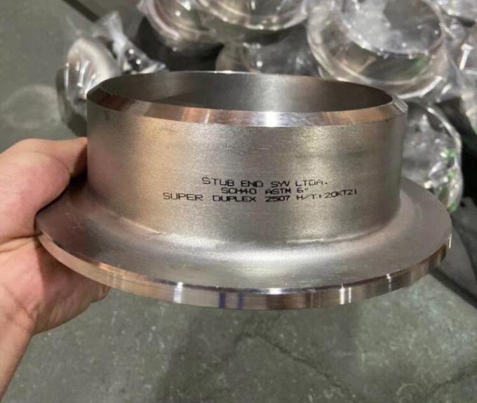 METAL C70600 Vàng hợp kim niken ống ốc vít EN10992-1 TYPE36 Lap Joint Flange Stub End CUNI 9010 7