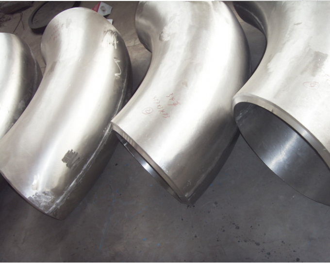 Khuỷu tay CuNi Bộ giảm tốc lệch tâm hàn liền mạch EEMUA 146 C7060x Đồng Niken 9010 C70600 0