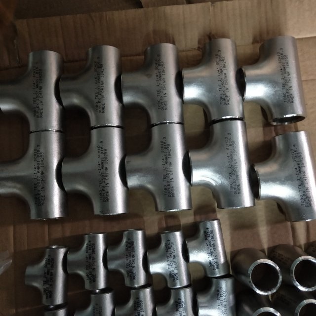 METAL Nhà sản xuất Nickel 90/10 Phụn ống UNS C70600 UNS C71500 Đồng ngang 4