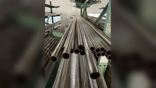 Ống đồng-niken: khả năng chống ăn mòn nước biển vượt trội cho hệ thống hàng hải.